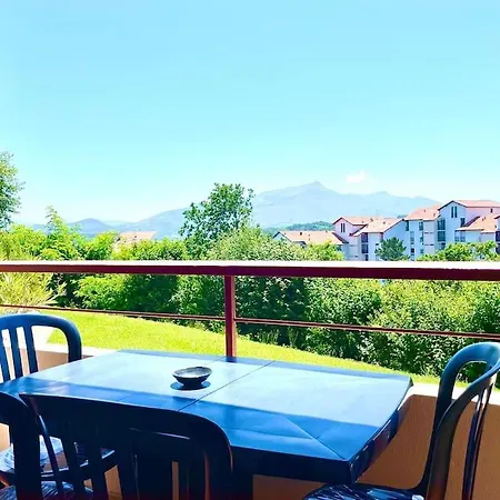 Apartamento Caporizon-baillenia-t1 Vue Montagne - Piscine St Jean De Luz San Juan de Luz